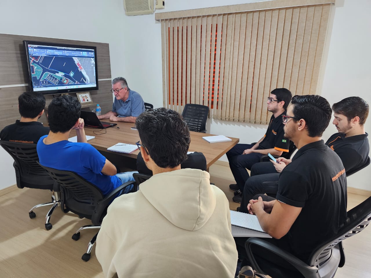 WhatsApp Image 2024-11-01 at 15.19.18